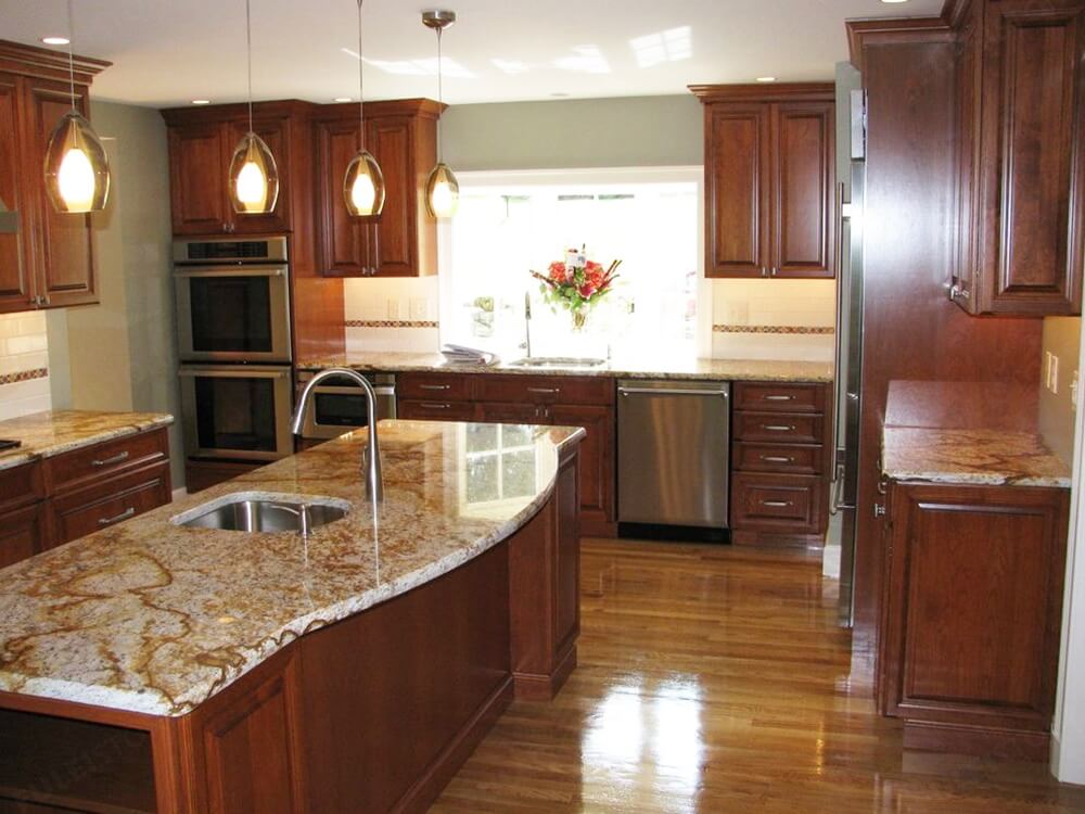 Verniz Tropical Granite Kitchen Countertop