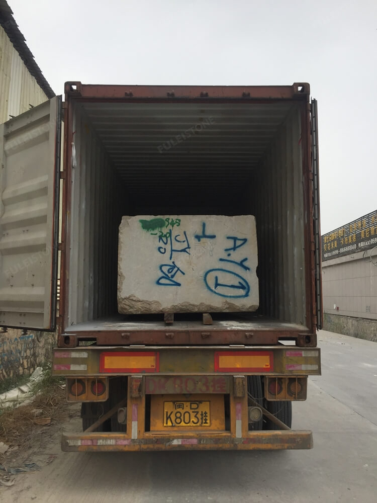 Stone Block Loading and Packing