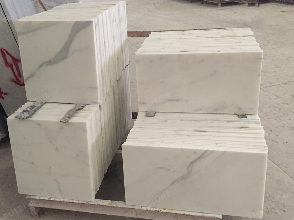 Calacatta Marble Tiles 300x600