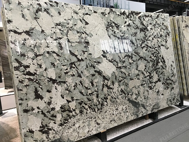 polished splendor white granite slabs (3)