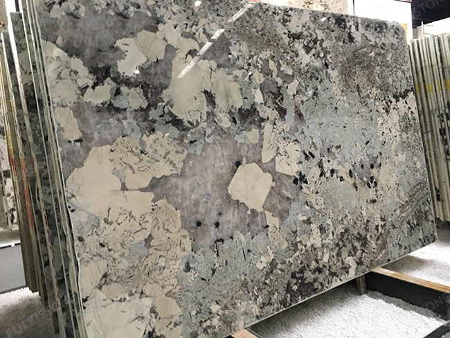 polished splendor white granite slabs (5)