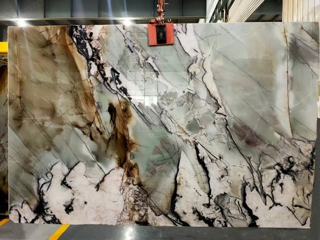 Cristallo Tiffany Quartzite big slabs