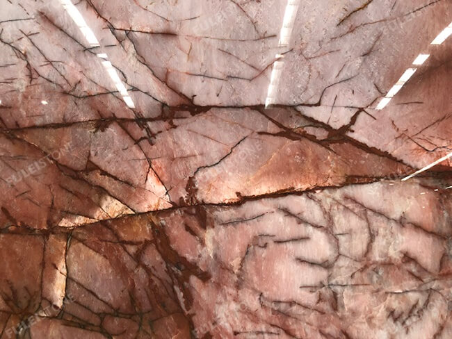 texture of polished juliet quartzite